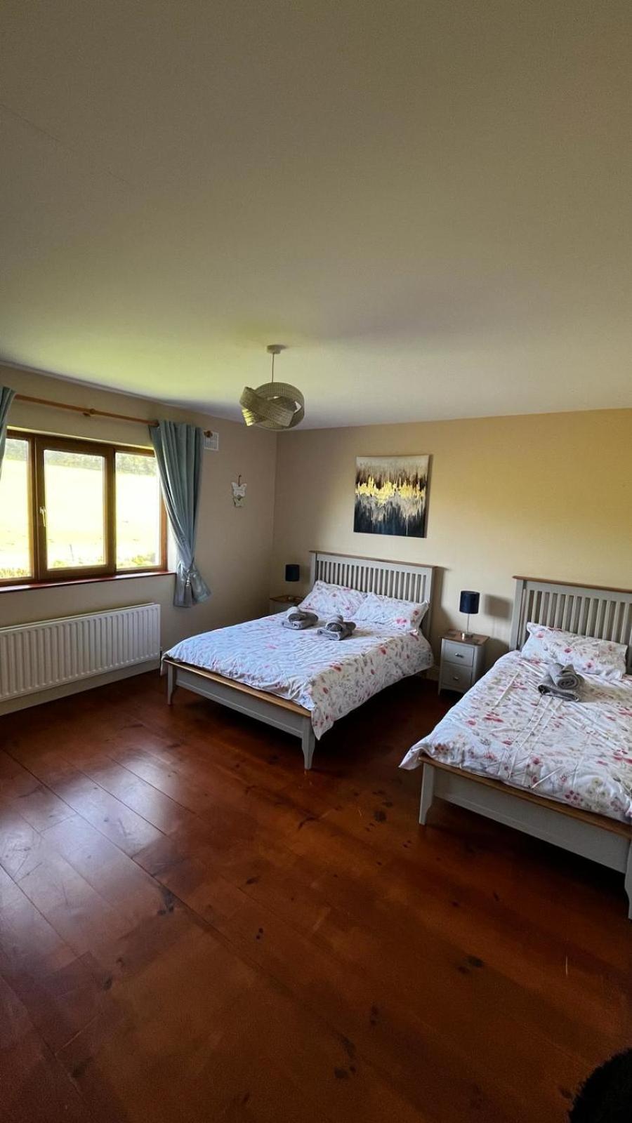 Barr An Chnoic Holiday Lettings Tipperary Bagian luar foto